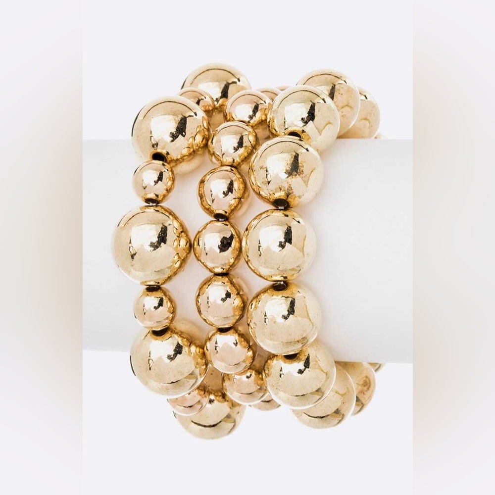 Luxe 3 Strands Pearls Stretch Bracelet Set